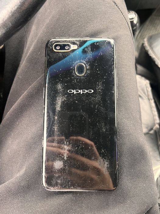 Продаю Oppo a5s