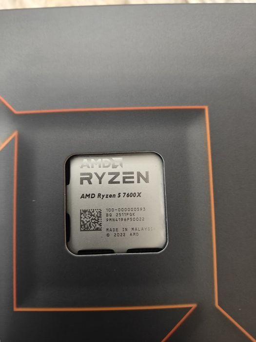 Ryzen 5 7600x + Asus B850 Max Gaming Wifi
