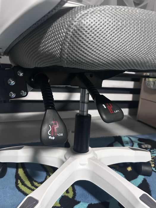 Компютерное кресло