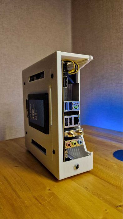 Продам корпуса для SFF mini itx систем