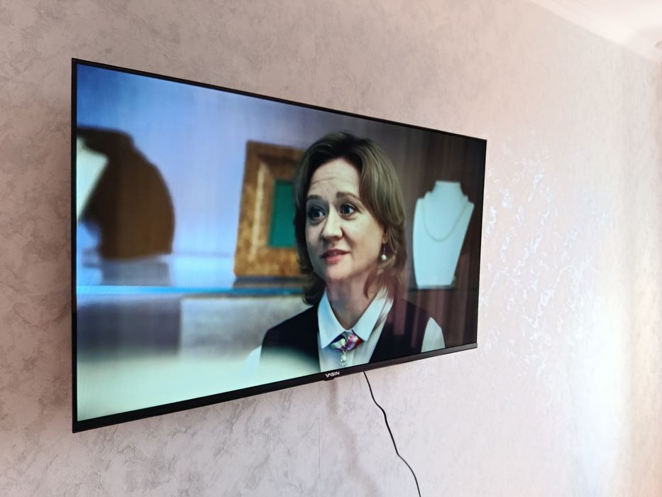 Продам смарт телевизор yasin 109 диагональ