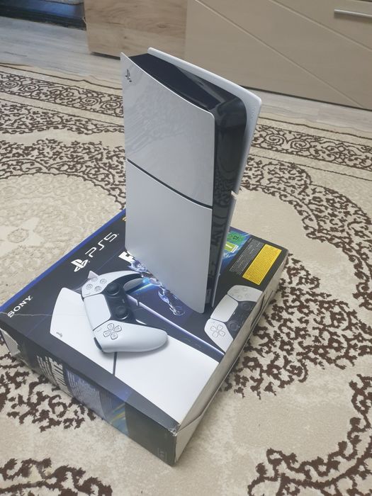 Se vinde ps 5 digital edition slim