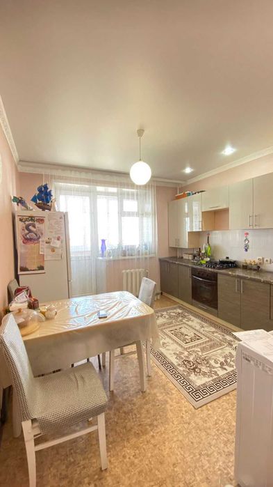 Продам 2-комн, Береке, 65 кв.м.