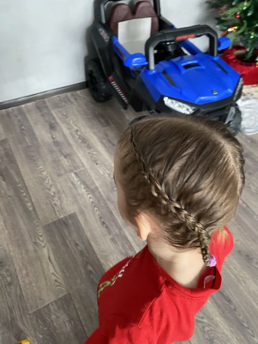 Продам машинку на пульте управления