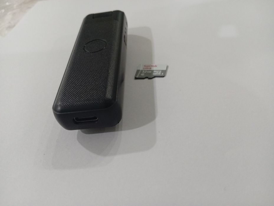 Wi-Fi Mini Kamera (Body Camera) + 32GB Fleshka SanDisk