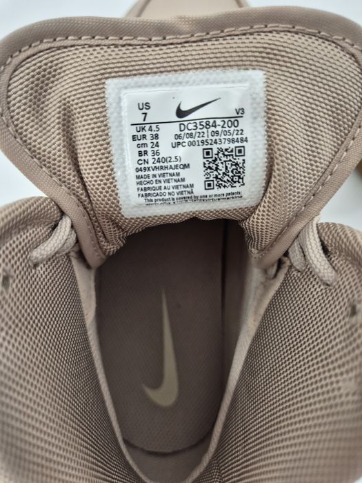 Ghete Nike Sneakers Air Force 1 High Utility