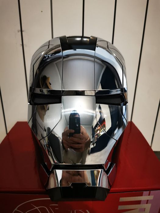 Casca electrica Iron Man MK5 1:1 PREȚ PROMO,telecomanda,comanda vocala