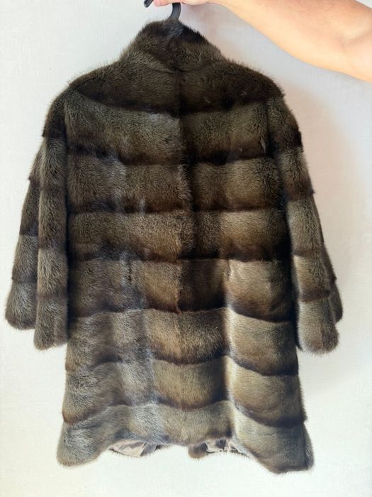 Продается норковая шуба