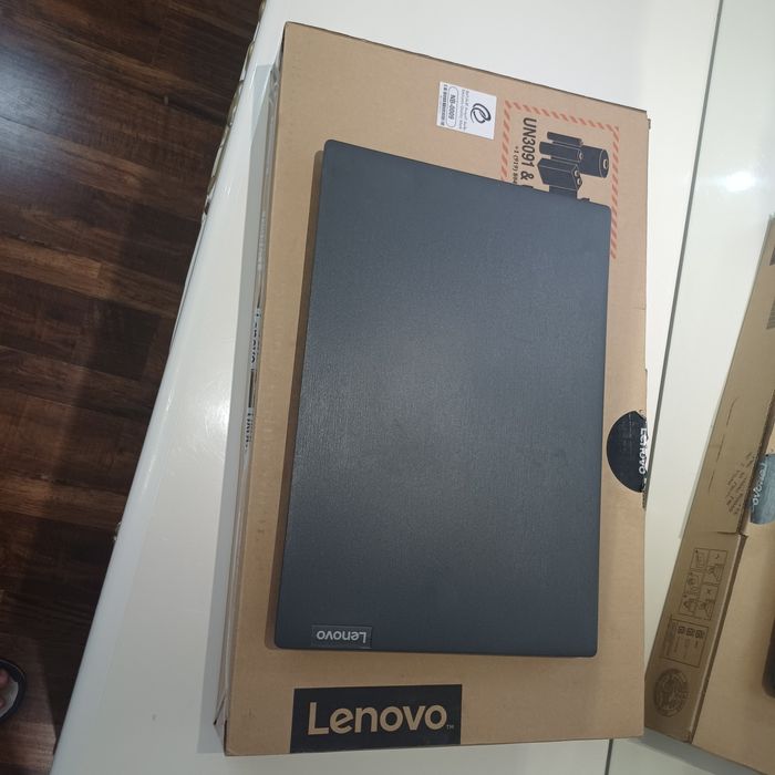 Ноутбук Lenovo отличное состояние