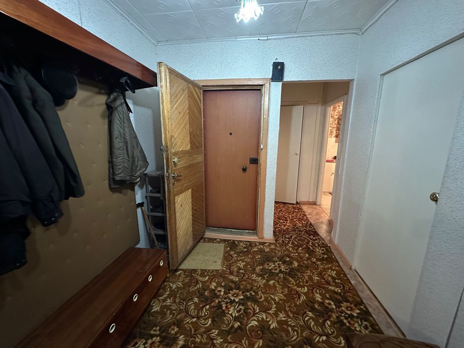 Трешка новой планировки ( 19 МКР )