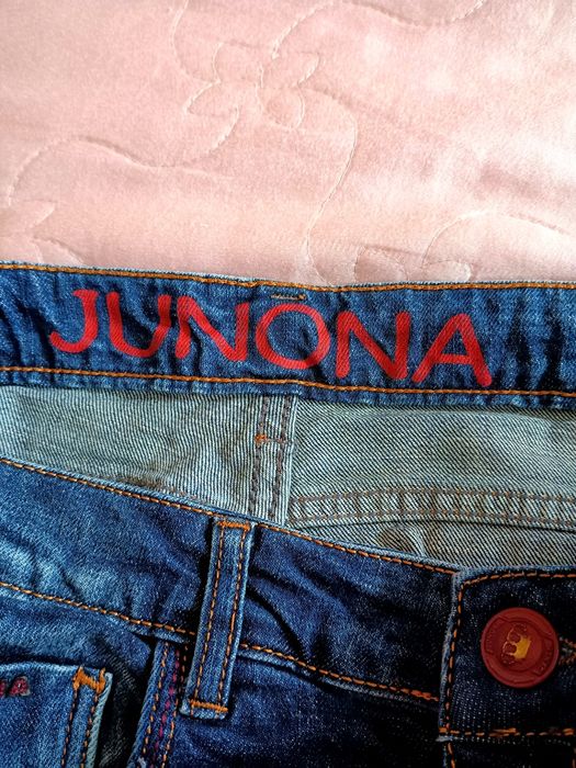 Дамски дънки на Юнона