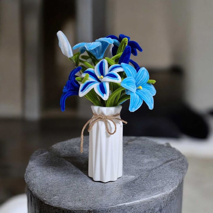 Вечни цветя от телени пръчки