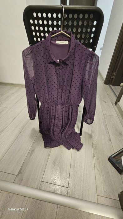 De vanzare rochite fetițe 6-7 ani