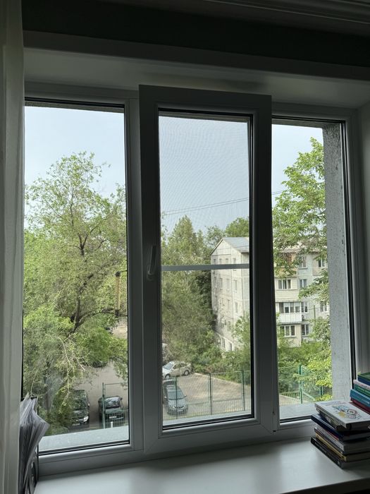 Окна пластиковые б/у