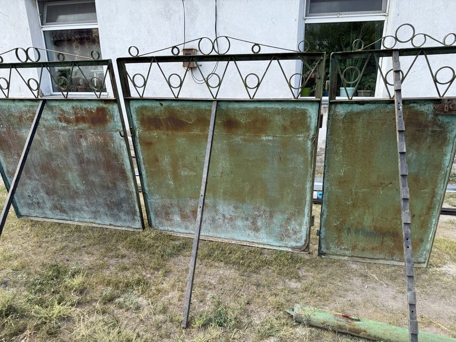 Продам ворота с калиткой