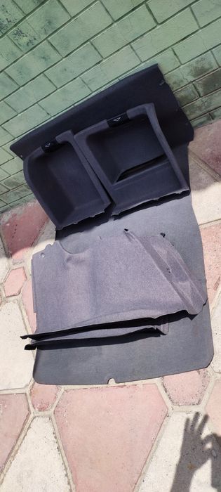 Комплект обшивок багажника е39