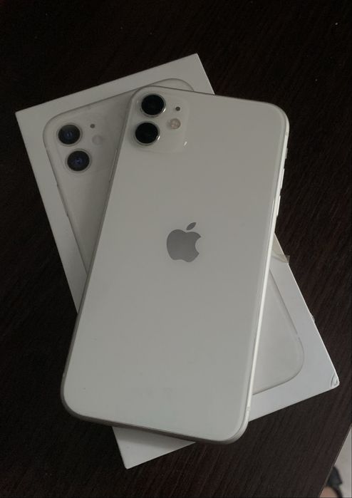 Продам iphone 11 в идеальном состоянии