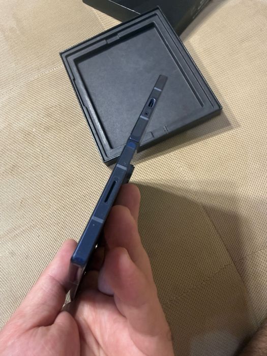 Samsung Fold 6 nou neactivat