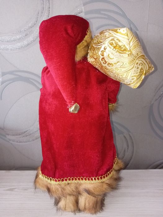 Чисто нов дядо Коледа