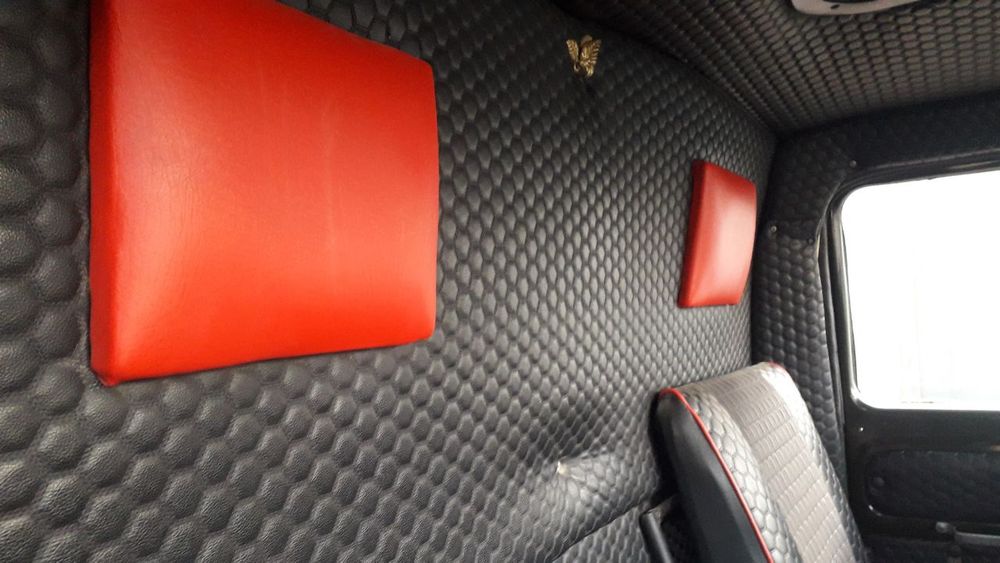 Zil maskovski. Narxi 11500 kelishiladi.