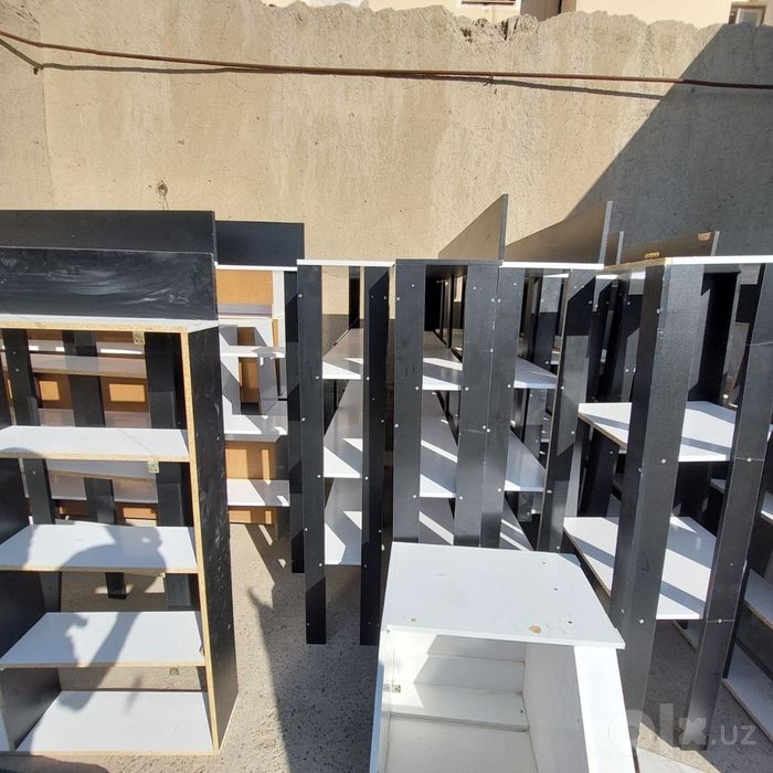 Mebel sotiladi. 2000$