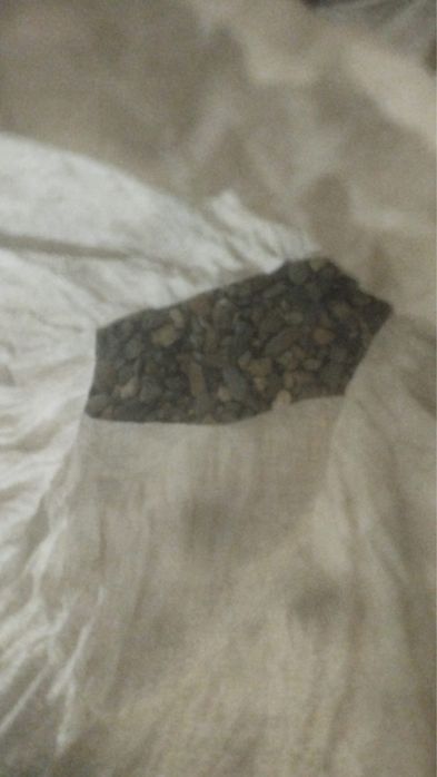 Галька в мешках.