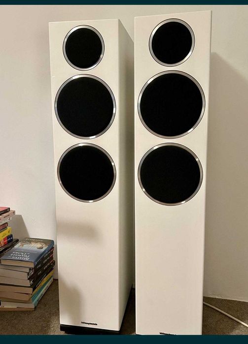 Boxe Wharfedale Diamond 230