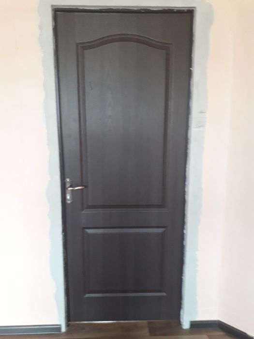 Ішкі есіктер сатылады