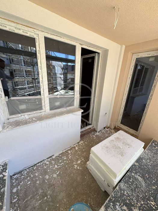 Продава се Тристаен апартамент в Пловдив, Христо Смирненски - 106 кв.м за 1463 €/кв.м - Снимка #2