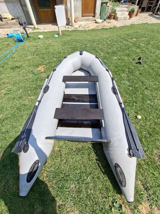 Надуваема лодка THUNDER 285/150