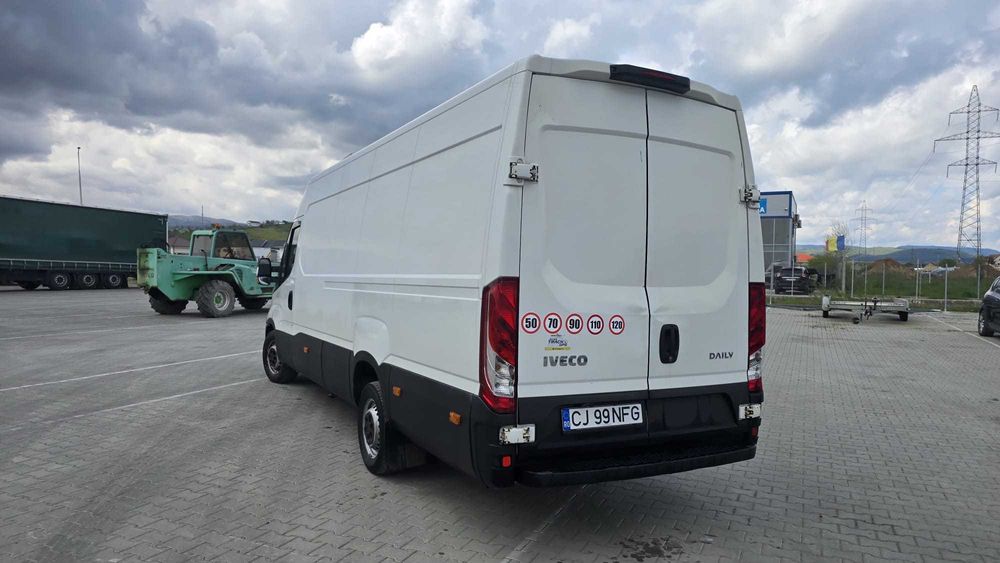 Vand Iveco Daily 35S13 | 3.5t | Furgon | Frigorifica -20°C | AUTOUTILITARĂ N1