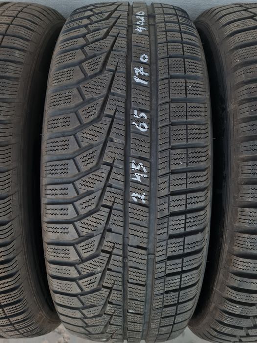 Зимни гуми 4 броя за Джип HANKOOK WinterIcept Evo2SUV 245 65 R17 дот 4020
