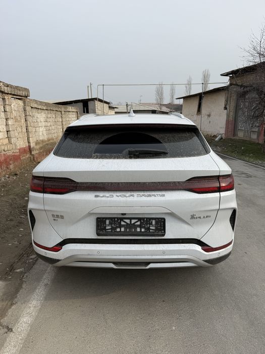 BYD chempion 605 km