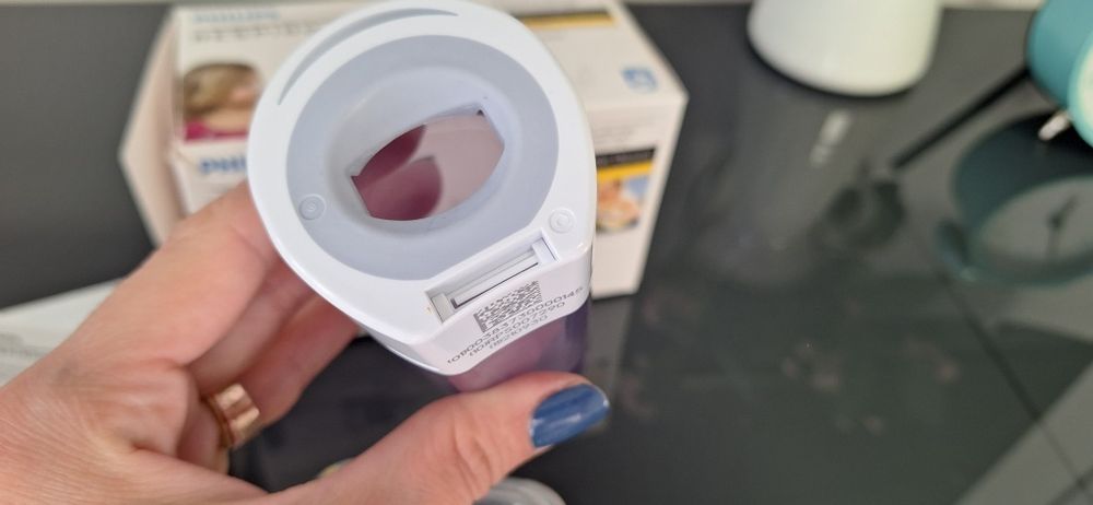 Aparat pentru aerosoli/Nebulizator portabil Omron MicroAir U100