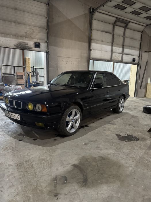 Продам БМВ е34 м52В28