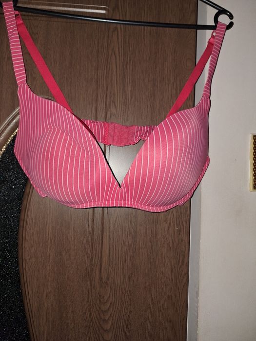 Sutien roz nr 40