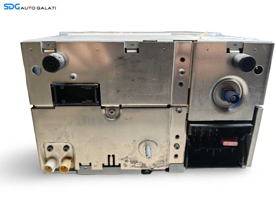 Unitate Radio CD Player Navi Navigatie Map Volkswagen Touareg 7L 2002 - 2010 Cod 7L6035191R [LS0660]