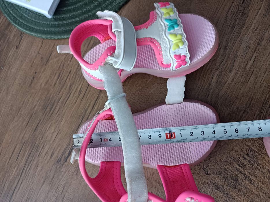 Детски сандали Carter's 22 номер