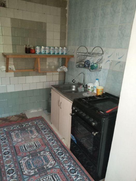 Продажа кв Городе Чирчике Турон 4  микрорайон  Трёх комнатная кв 71.61