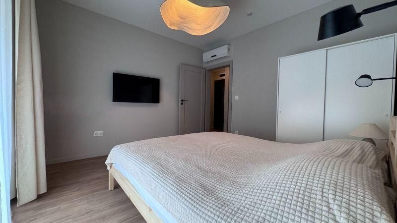 Дава се под наем Двустаен апартамент в София, Център - 63 кв.м за 797.64 € - Снимка #6