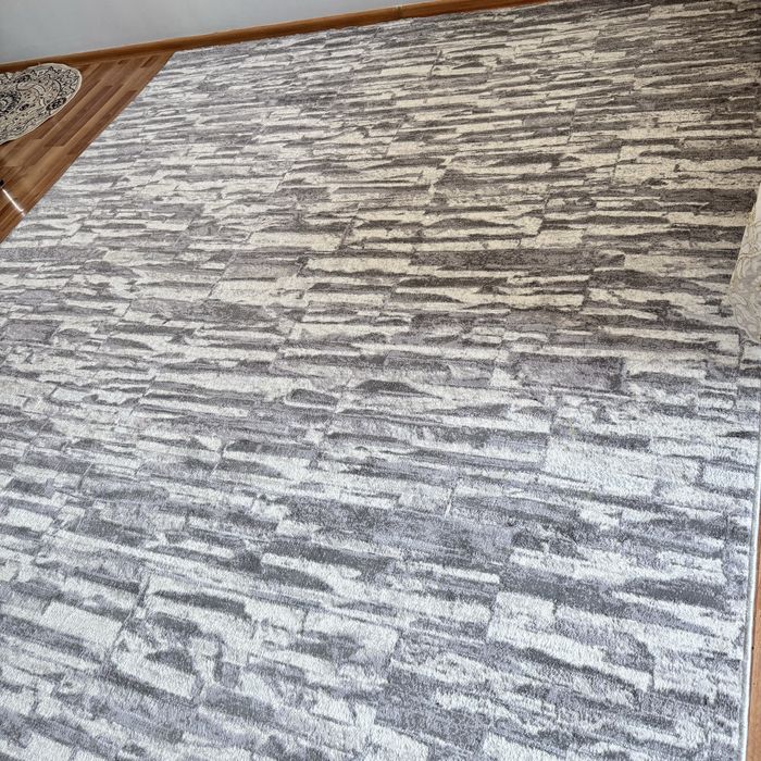 Ковер 3,20*2,5 в отличном состояние