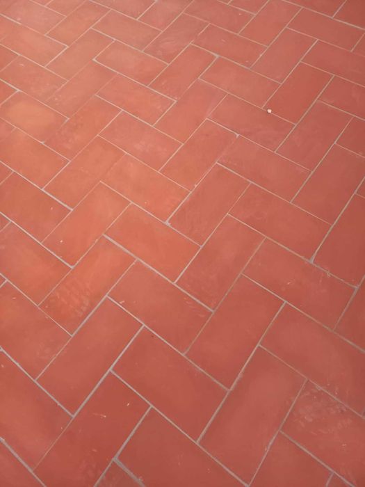 Професионално лепене на плочки