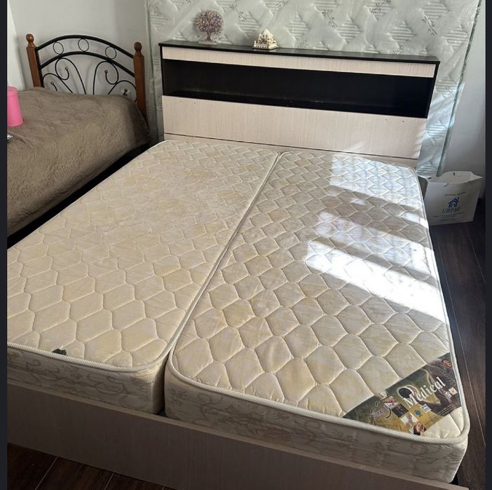 Продается ортопидический матрас(Твердое)