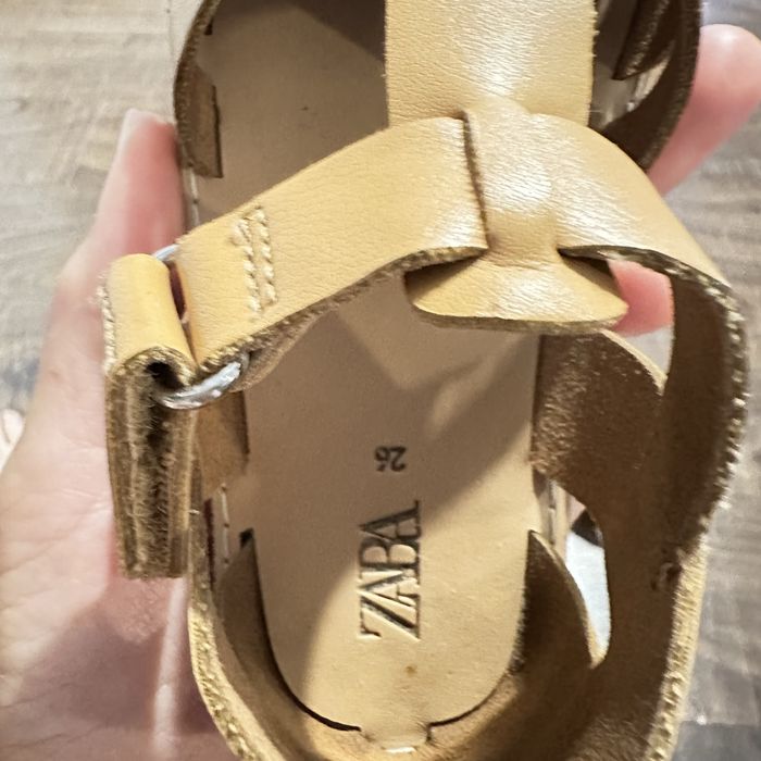 Детски сандали zara 26 номер