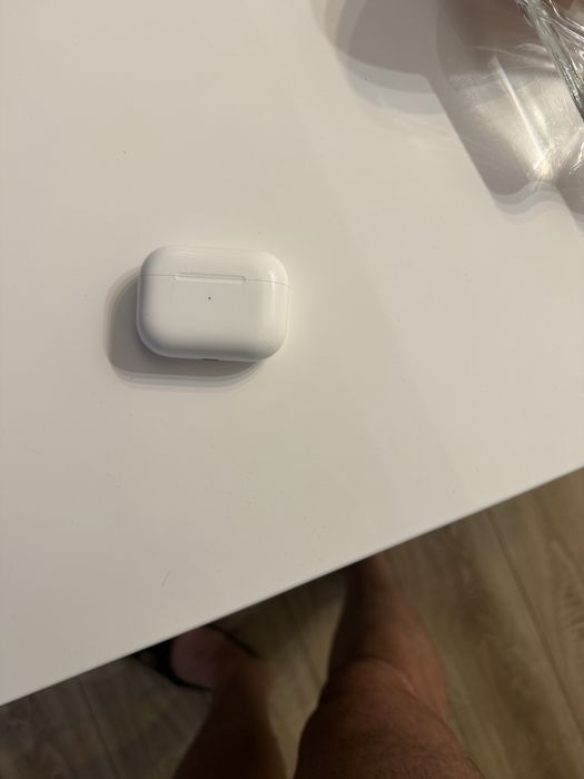 Apple air pods pro 1st gen