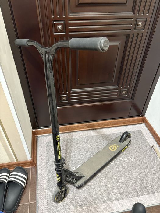 трюковой самокат