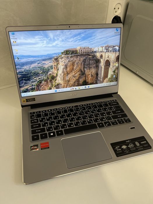 Ноутбук Acer Swift3