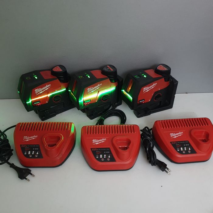Milwaukee M12 CLLP Laser multi-liniar în cruce Rază verde