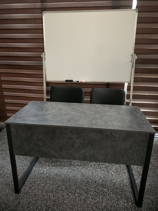 Parta 4ta va stul 10ta sotiladi