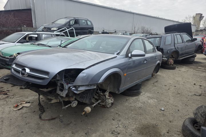 Oglinda dreapta Opel Vectra 2003 1.6 MT (105 hp)